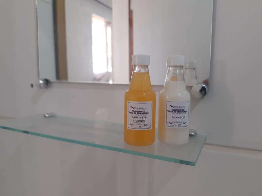 Townhousefloripa I Praia Do Mocambique Riovermelho フロリアノポリス エクステリア 写真